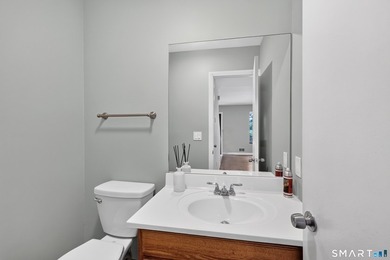 Beautifully updated 2-bedroom, 1.5-bath condo offering stylish - photo 6