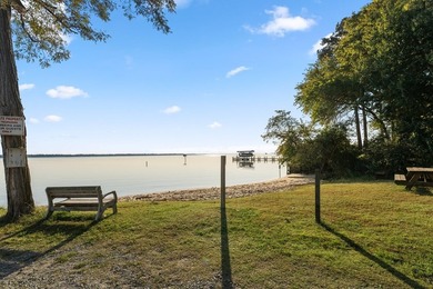 Stunning Rappahannock River view property on an expansive 6+ - photo 13