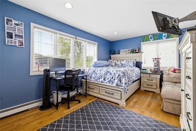 Welcome to 3379 Harold Street, a stunning 4-bedroom, 2 - photo 24