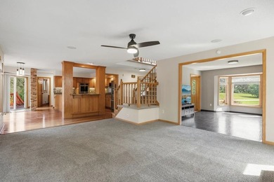 Welcome to your own private retreat on 3.1 scenic acres. This - photo 28