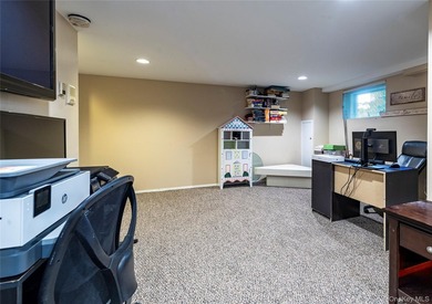 Welcome to 3379 Harold Street, a stunning 4-bedroom, 2 - photo 43