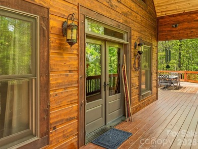 Stunning mountain retreat on 15.75 acres, this secluded - photo 6