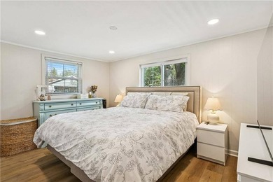 Beautifully updated, move-in-ready home situated on two spacious - photo 7