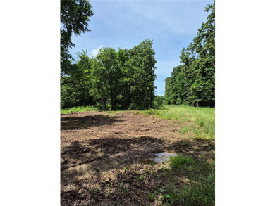 Beautiful lakefront property on SWEPCO Lake offering the perfect - photo 19