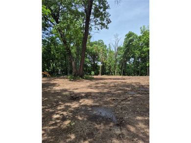 Beautiful lakefront property on SWEPCO Lake offering the perfect - photo 24