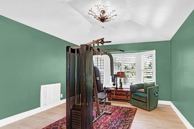 New Listing! Well-maintained 3-bedroom, 2-bath home on over an - photo 28