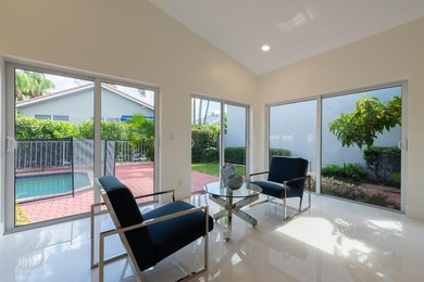 Welcome to this 3/2 house in the central-Boca neighborhood of - photo 18
