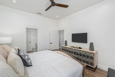 Short term rental powerhouse featuring a brand new 2024-built - photo 23