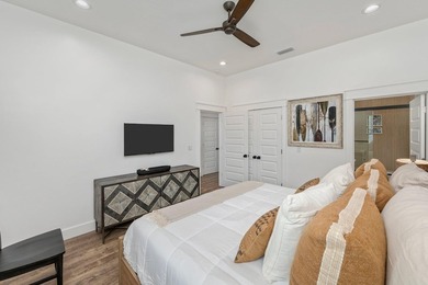 Short term rental powerhouse featuring a brand new 2024-built - photo 28