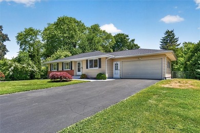 Beautifully maintained 3-bedroom, 1.5-bath ranch ready for its - photo 3