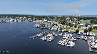 Absolutely gorgeous, 2BR/2BA at Marina Club Village-with direct - photo 4