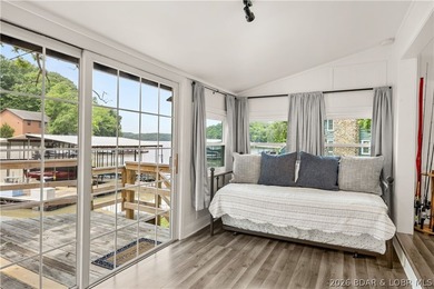 Experience premier lakefront living at its finest in Sunrise - photo 14