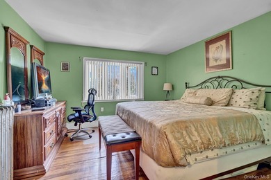 Welcome to 17 Shonnard Avenue, Freeport. A spacious 5-bedroom, 2 - photo 14