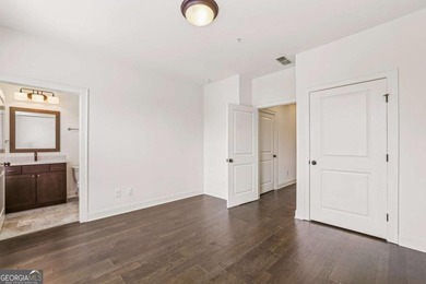 THE BEST LOCATION IN WALKABLE DOWNTOWN ALPHARETTA. Nestled - photo 33