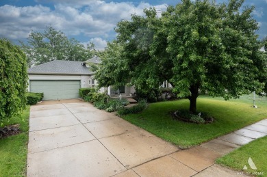 Lake Home For Sale in Plainfield, Illinois