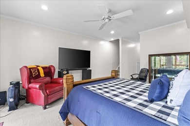 Escape to this stunning 3 bedroom, 3.5 bathroom waterfront - photo 27