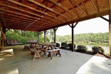 Escape to this stunning 3 bedroom, 3.5 bathroom waterfront - photo 38