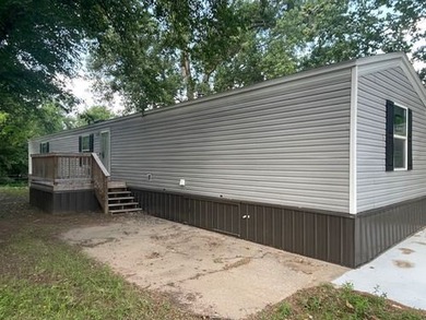 Arkansas River Home For Sale in Bixby Oklahoma