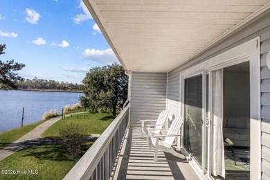 A resort-style community just minutes from historic downtown New - photo 3