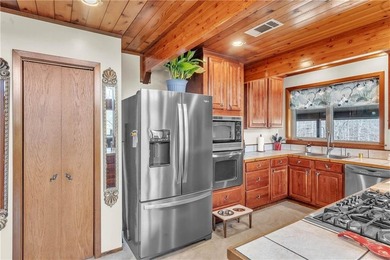 Offered mostly furnished, this 3 bedroom, 3.5 bath allows you to - photo 15
