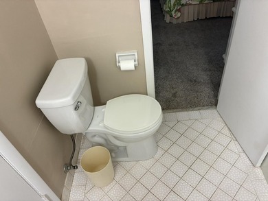 Welcome to this lovely Florida Condo located in a quiet - photo 17
