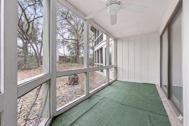 A quaint and beautiful find in Bluewater Bay in the Garden Oaks - photo 25