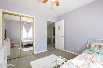 Welcome home to this beautifully updated 3-bedroom plus family - photo 25