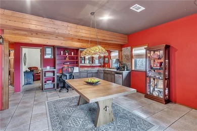 Offered mostly furnished, this 3 bedroom, 3.5 bath allows you to - photo 30