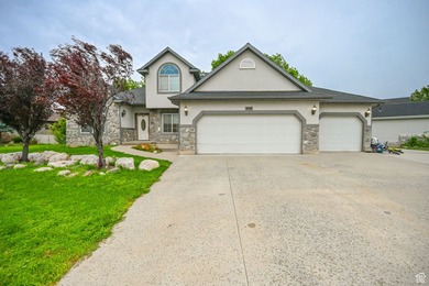 Great Salt Lake Home For Sale in Kaysville Utah