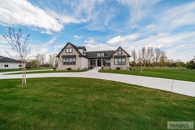 SOLD FULLY FURNISHED - Located right on the golf course and on 1 - photo 5