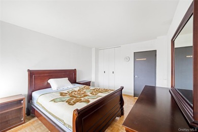 New to the Rego Park market: a charming one-bedroom home in the - photo 8