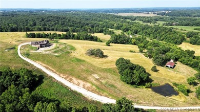 A Private Sanctuary of Beauty and Independence. Just beyond the - photo 50