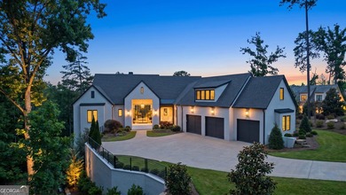 Welcome to 1120 Neary Ridge, an extraordinary transitional-style - photo 1