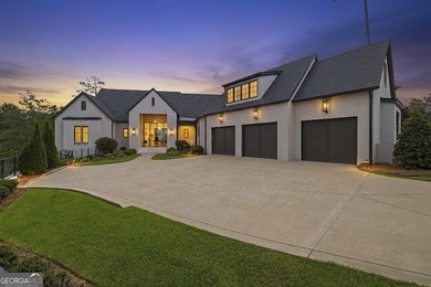 Welcome to 1120 Neary Ridge, an extraordinary transitional-style - photo 2