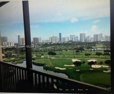 Lake Condo For Sale in Aventura, Florida