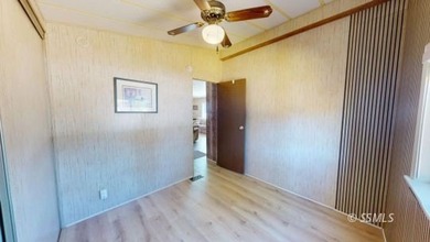 A house you have got to see! This updated, well kept and - photo 18