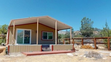 A house you have got to see! This updated, well kept and - photo 25