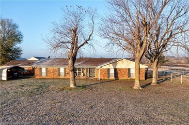 (private lake, pond, creek) Home For Sale in Muldrow Oklahoma