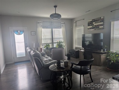 Additional listing photo 3