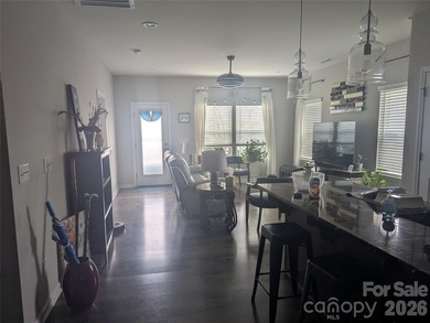 Additional listing photo 4