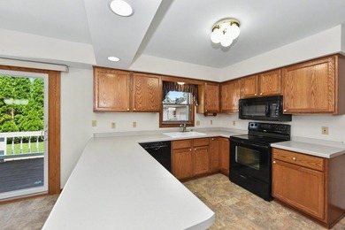One-owner, meticulously maintained 3 bedroom Colonial located on - photo 14