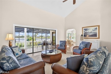 Elevated, impeccably maintained, and built with exceptional - photo 15