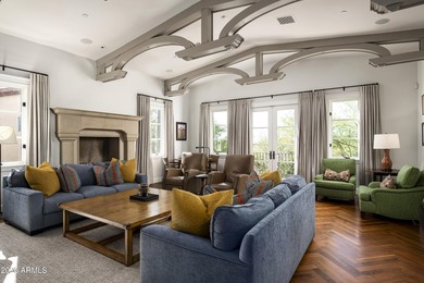 Ideally positioned in Windgate Pass overlooking the fully