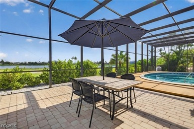 Elevated, impeccably maintained, and built with exceptional - photo 21