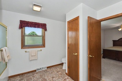 One-owner, meticulously maintained 3 bedroom Colonial located on - photo 21