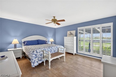 Elevated, impeccably maintained, and built with exceptional - photo 23