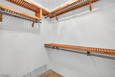 Elevated, impeccably maintained, and built with exceptional - photo 26