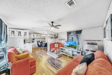 JUST LISTED!!! Lakefront 3BR/2BA with Florida room and tile - photo 35