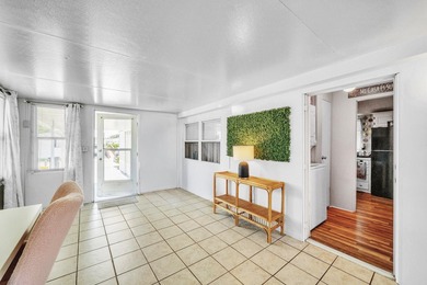 JUST LISTED!!! Lakefront 3BR/2BA with Florida room and tile - photo 43