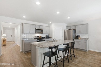 Ideal positioning and a flawlessly executed open-concept design - photo 3